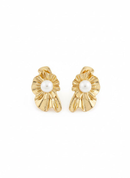 Golden Bloom Pearl Earrings