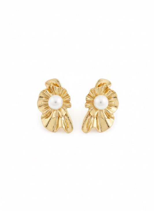 Golden Bloom Pearl Earrings