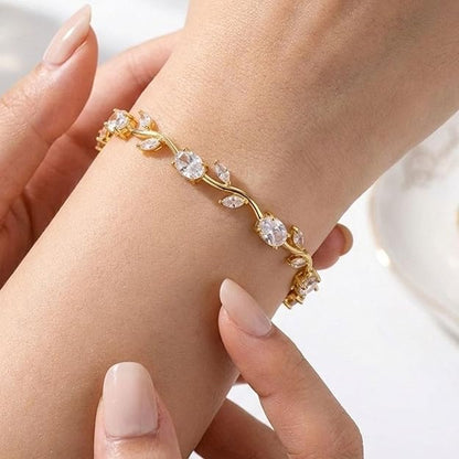Diamond Tulip Vine Bracelet