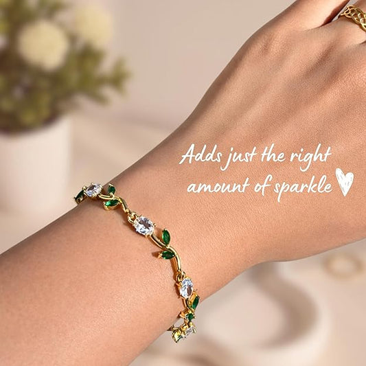 White Blossom Tulip Bracelet
