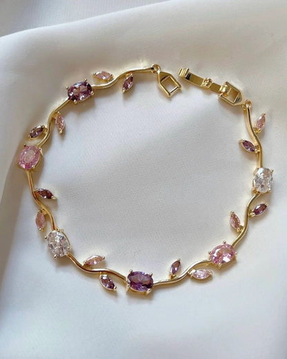 Lavender Blush Tulip Bracelet