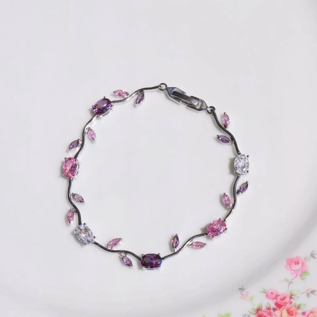 Moonlit Lavender Tulip Bracelet