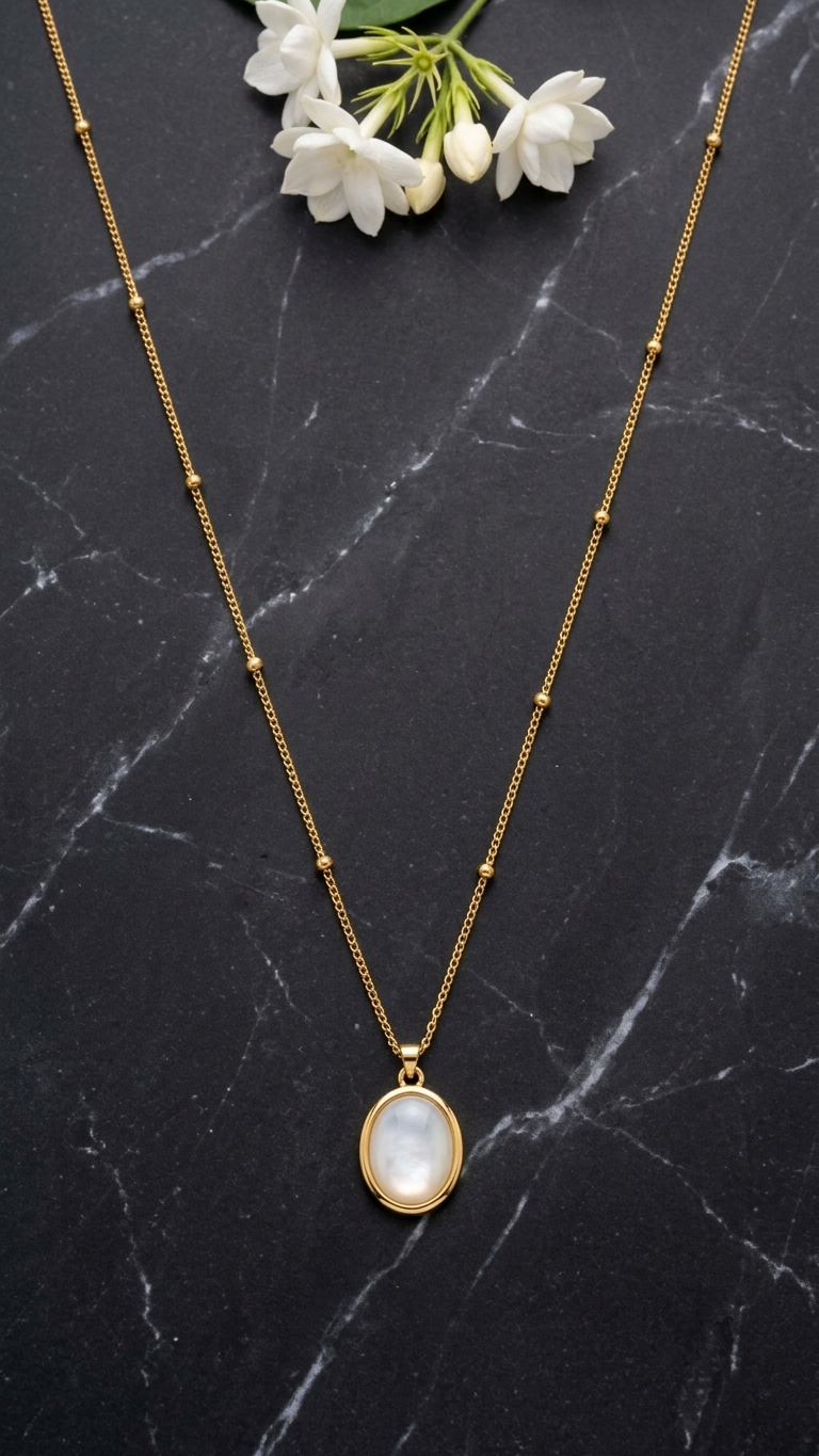 Luna Pearl Pendant